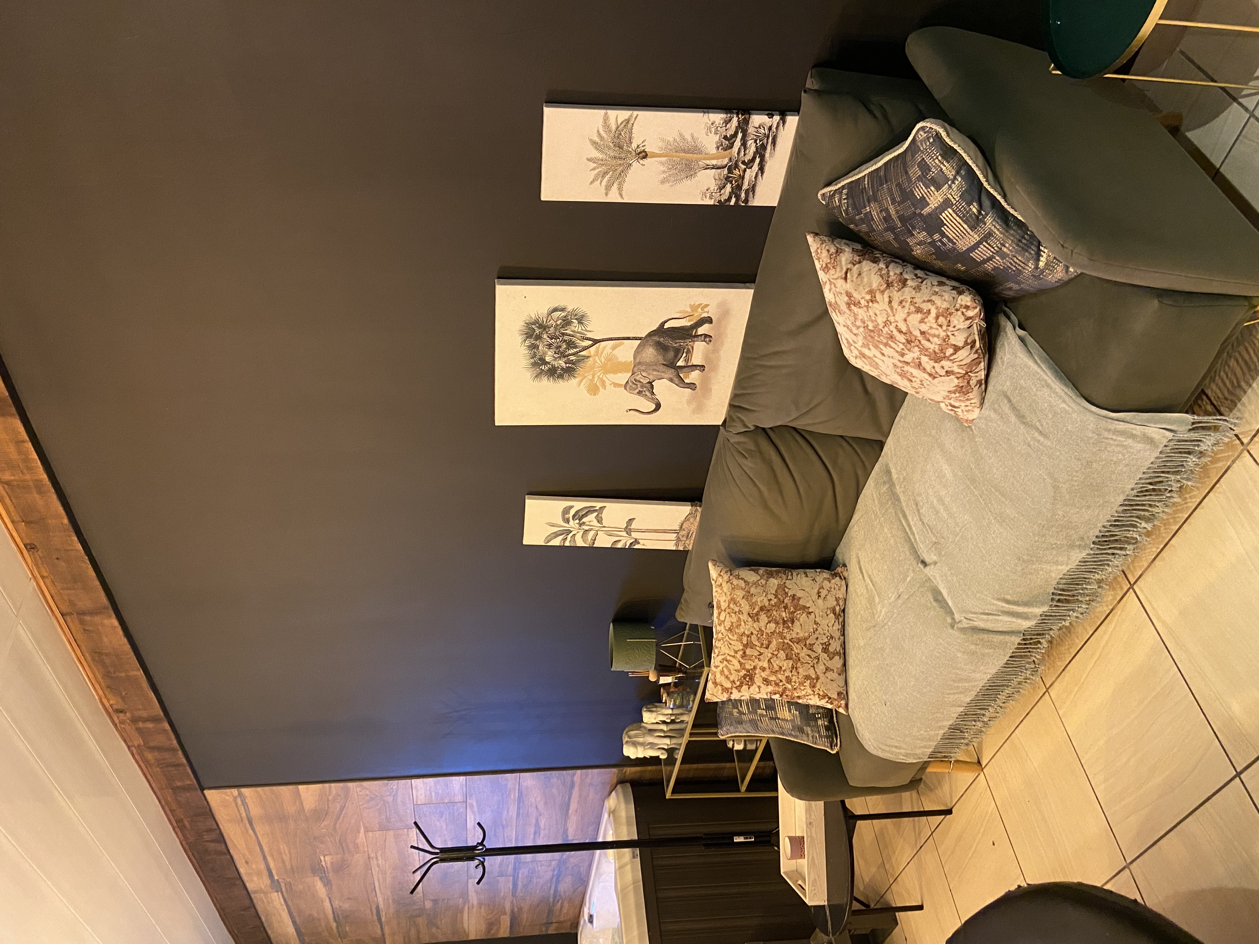 Espace détente avec jacuzzi
